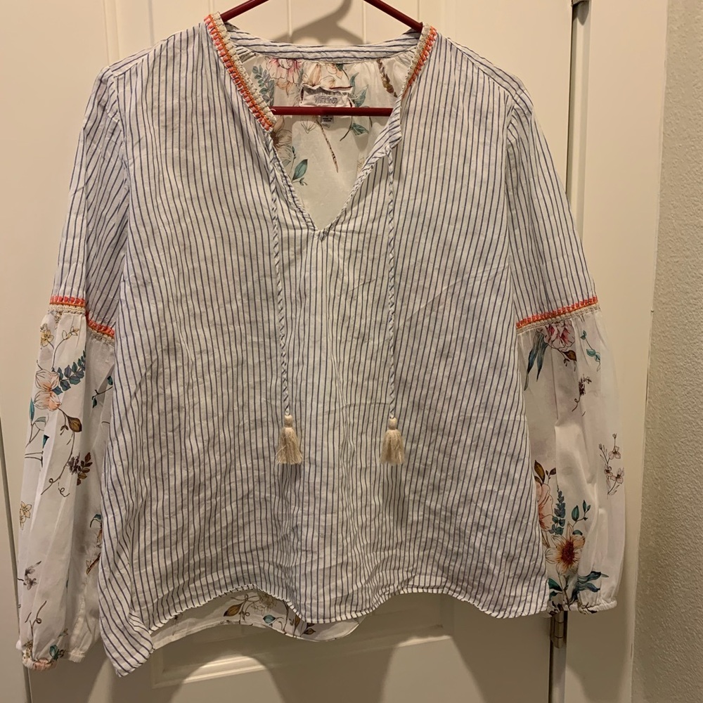 Beautiful Johnny Was blouse